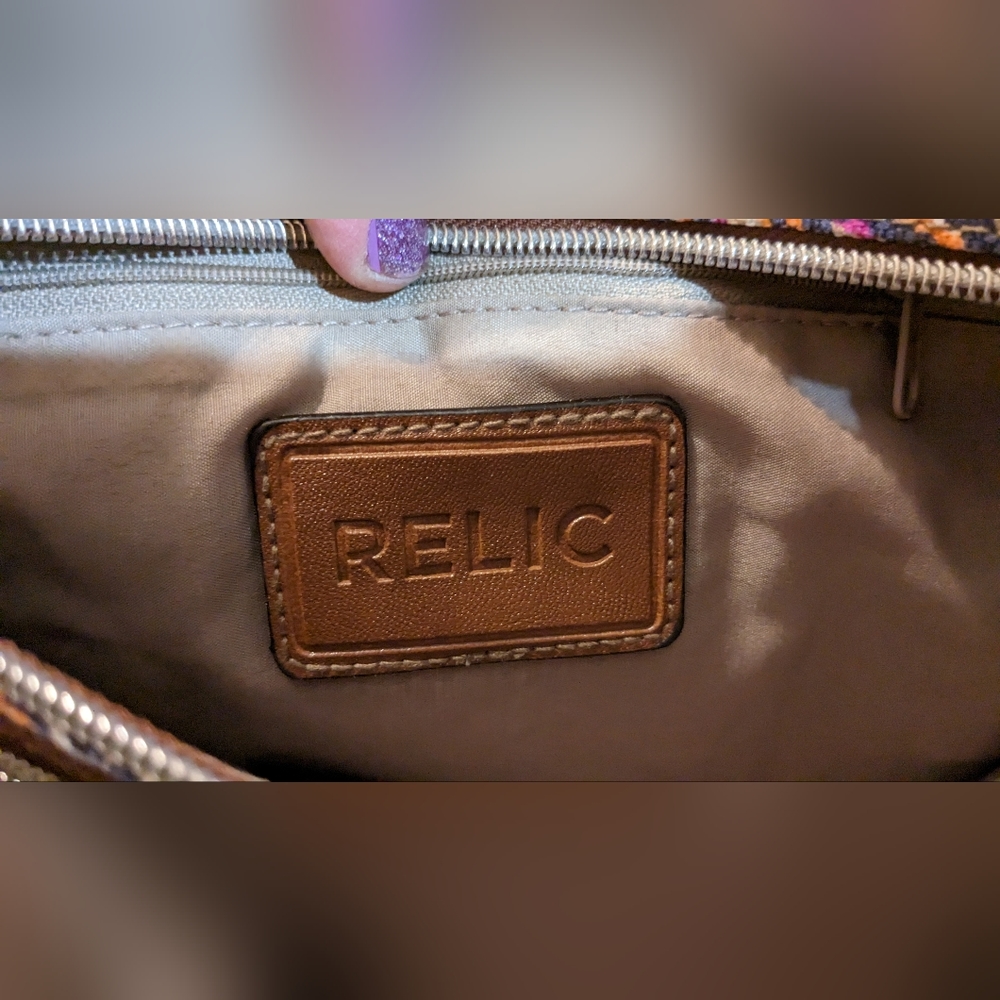 Relic Purse - Picture 3 of 3